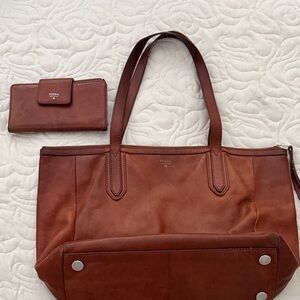 Elegant Brown Leather Tote Bag